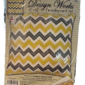 Needlepoint‎ Kit Chevron Pillow Design Works Navajo Indian #DW2560 Yellow Summer